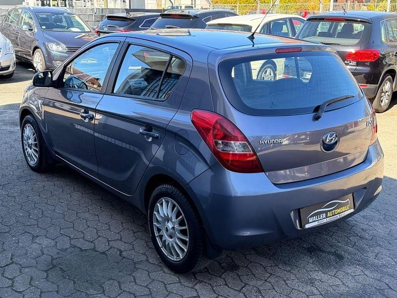 Gebraucht Hyundai i20 Classic 77 PS (56 kW) 2010 Other Kleinwagen