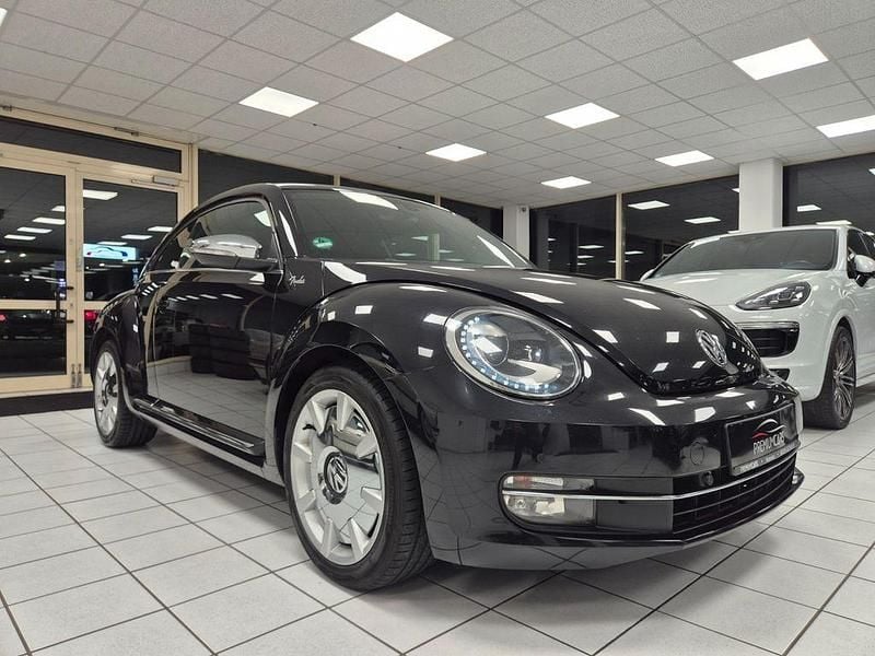Gebraucht VW Beetle Edition 140 PS (102 kW) 2013 Schwarz Kleinwagen
