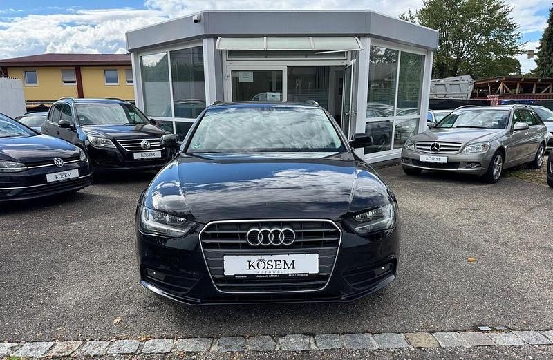 Schwarz Gebraucht 2013 Audi A4 Ambiente Kombi | 5.790 € (Guter Preis) - Bild 1/4