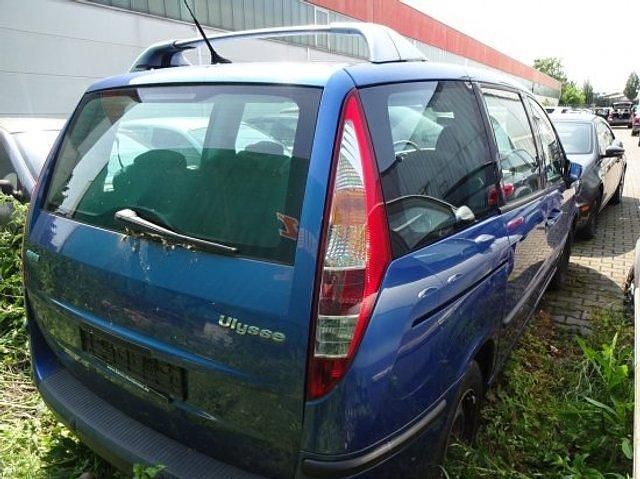 Gebraucht Fiat Ulysse 109 PS (80 kW) 2003 Unbekannt Van / Kleinbus