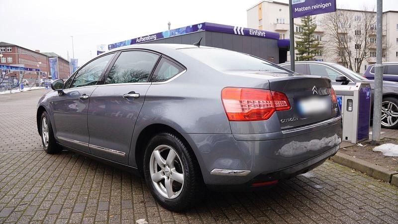 Gebraucht Citroën C5 Exclusive 156 PS (114 kW) 2010 Grau Limousine