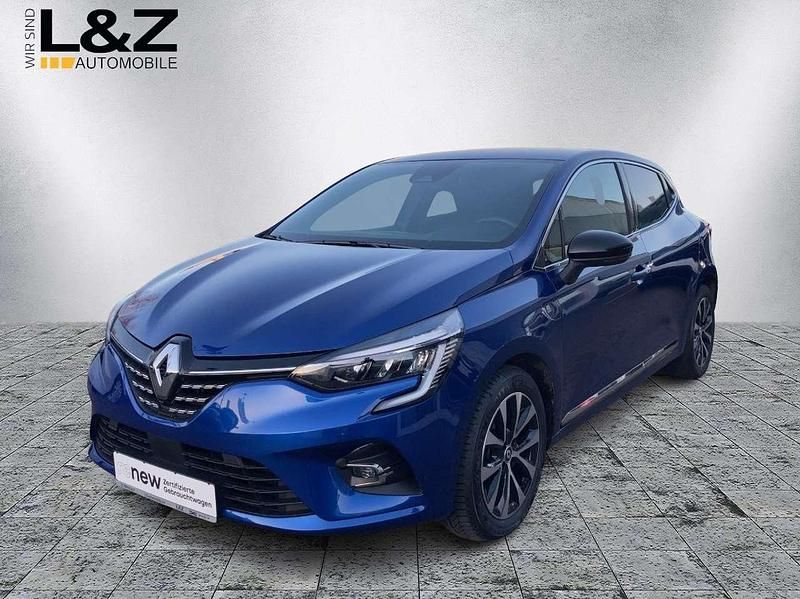 Blau Gebraucht 2022 Renault Clio V Techno Limousine | 17.980 € (Teuer) - Bild 1/4