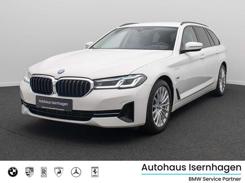 Alpinweiss uni300 Gebraucht 2022 BMW 530 Sport Line Kombi | 27.499 € (Fairer Preis) - Bild 1/4