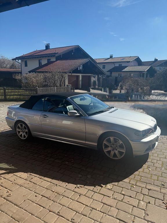 Gebraucht BMW 320 Cabriolet Performance 170 PS (125 kW) 2003 Silber Cabrio