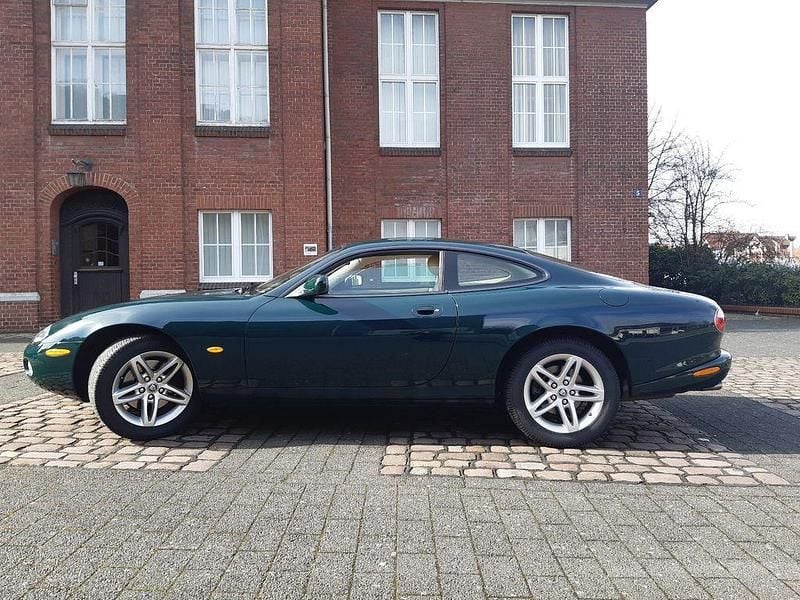 Gebraucht Jaguar XK8 298 PS (219 kW) 2004 Beige Coupé