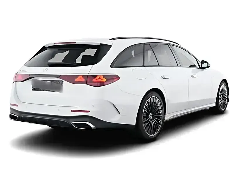 Gebraucht Mercedes E300 AMG 2025 Weiss