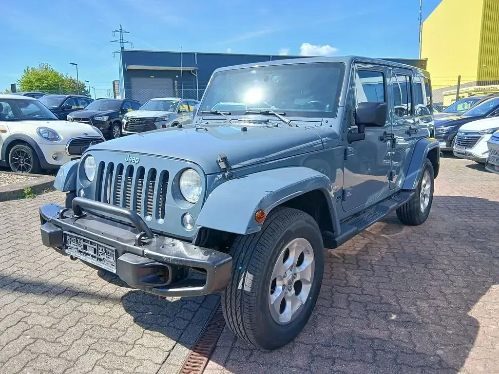 Occasion Jeep Wrangler Sahara 200 ch (147 kW) 2016 Gris SUV