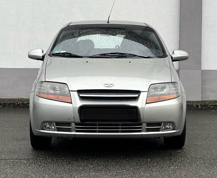 Silber Gebraucht 2004 Chevrolet Kalos Sport Limousine | 1.700 € (Guter Preis) - Bild 1/4