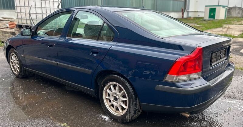 Gebraucht Volvo S60 Comfort 140 PS (102 kW) 2002 Blau Limousine