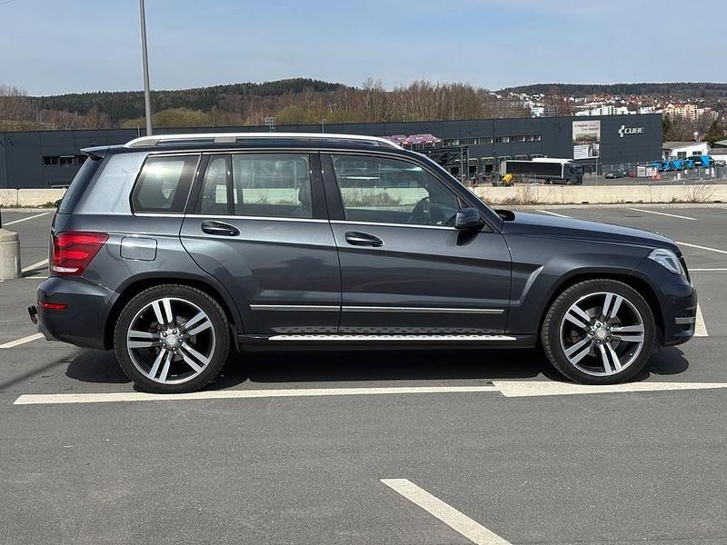 Gebraucht Mercedes GLK220 170 PS (125 kW) 2015 Grau SUV