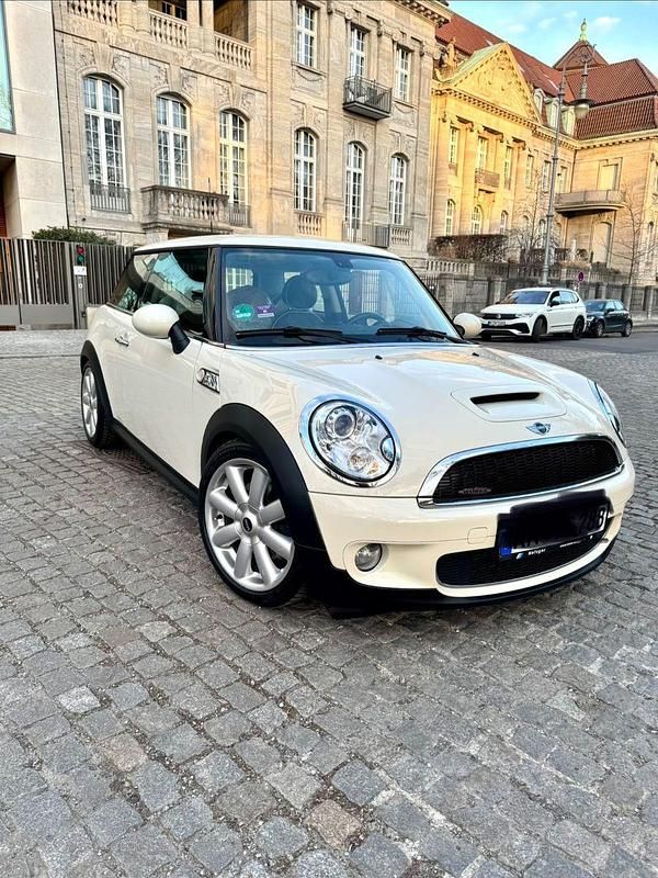 Usado Mini John Cooper Works 192 HP (141 kW) 2008 Branco Citadino