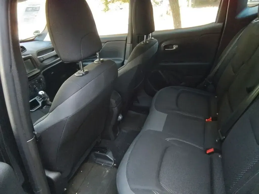 Gebraucht Jeep Renegade Limited 120 PS (88 kW) 2021 Schwarz SUV