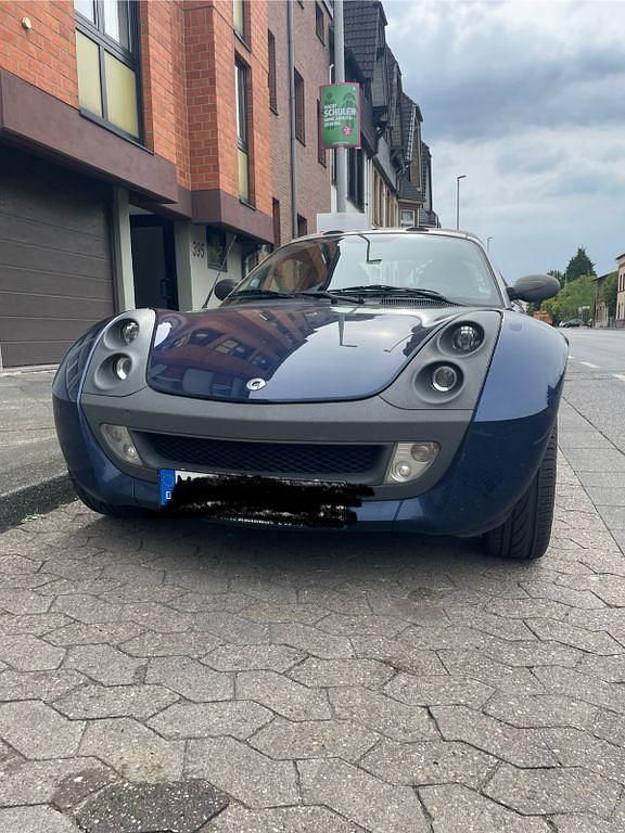 Blau Gebraucht 2006 Smart Roadster Cabrio | 4.649 € (Fairer Preis) - Bild 1/4