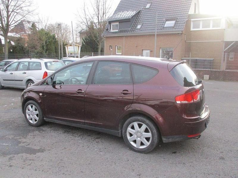 Gebraucht Seat Altea XL Stylance 140 PS (102 kW) 2007 Violett Van / Kleinbus