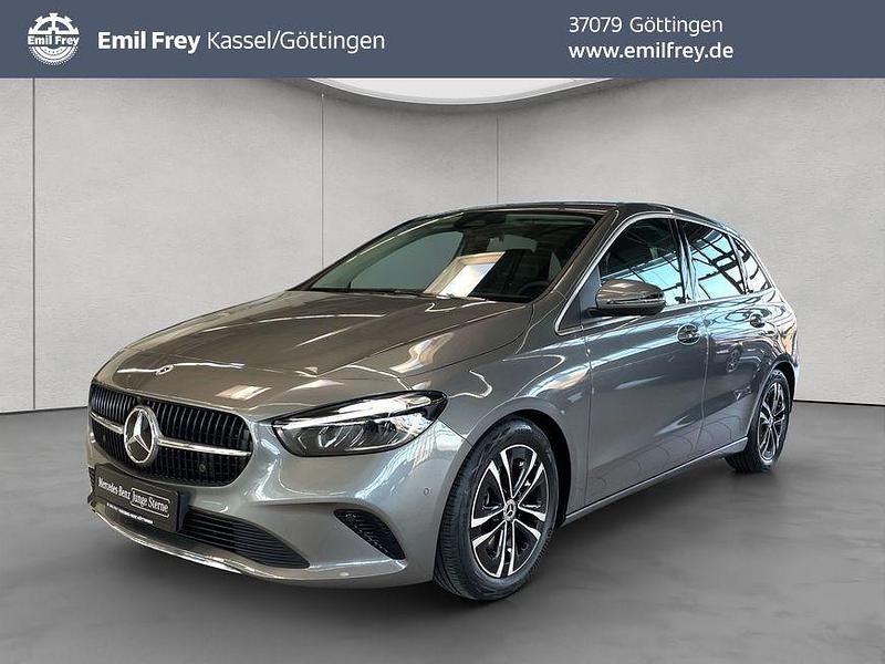 Gebraucht Mercedes B200 Advanced 163 PS (119 kW) 2025 Grau Van / Kleinbus