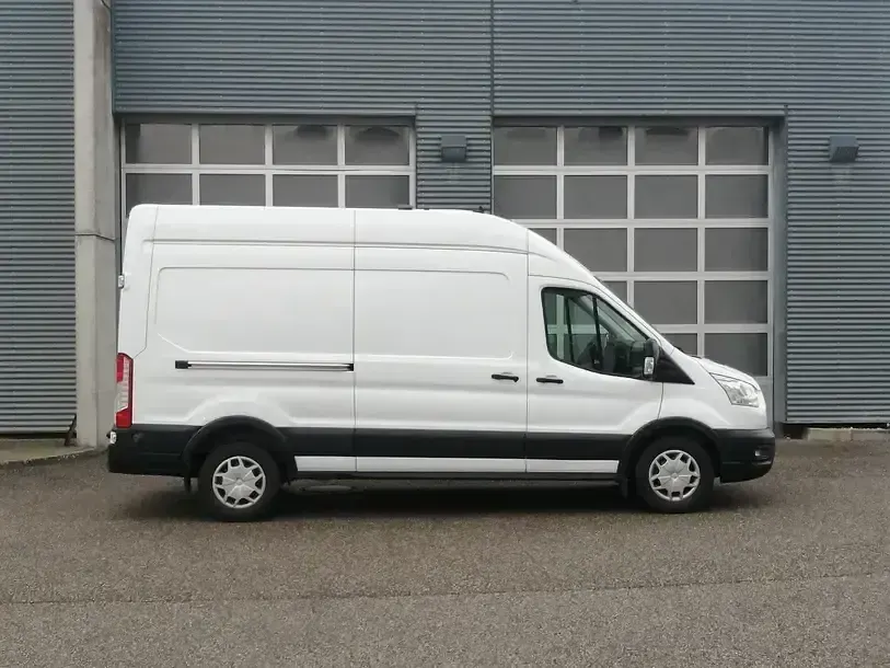 Gebraucht Ford Transit 131 PS (96 kW) 2020 Weiss Van / Kleinbus