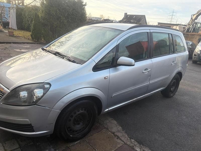 Gebraucht Opel Zafira 94 PS (69 kW) 2006 Grau Van / Kleinbus