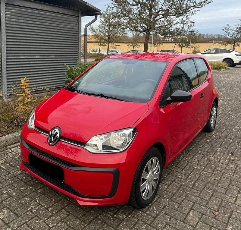 Rot Gebraucht 2017 VW up! Kleinwagen | 2.500 € (Superpreis) - Bild 1/4