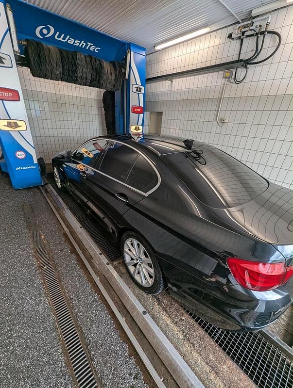 Gebraucht BMW 535 306 PS (225 kW) 2010 Schwarz Limousine