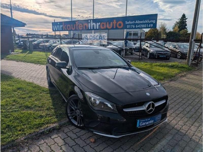 Schwarz Gebraucht 2017 Mercedes CLA200 Kombi | 15.899 € (Fairer Preis) - Bild 1/4