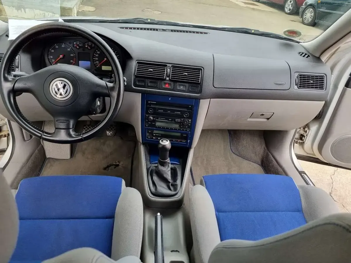 Gebraucht VW Golf IV 101 PS (74 kW) 2000 Grau Limousine
