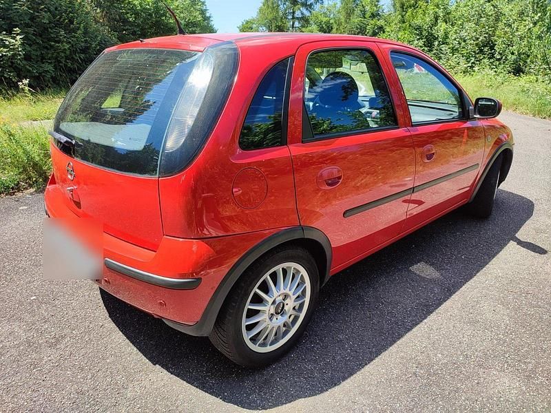 Gebraucht Opel Corsa 60 PS (44 kW) 2004 Rot Kleinwagen