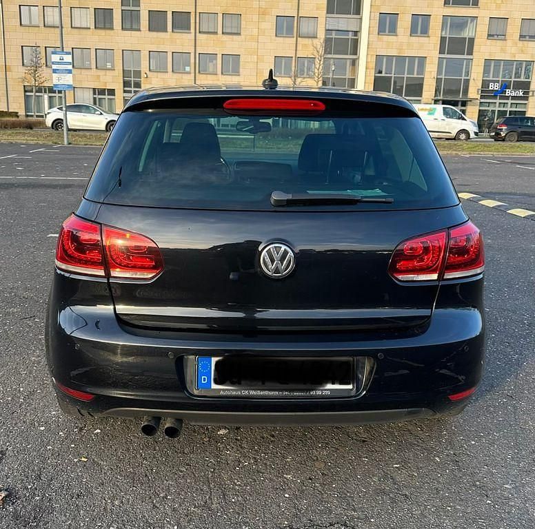 Gebraucht VW Golf VII 140 PS (102 kW) 2012 Schwarz Limousine