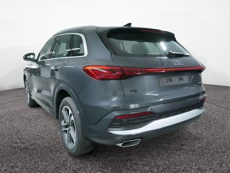 Neu Audi Q5 Performance 204 PS (150 kW) 2025 Grau SUV
