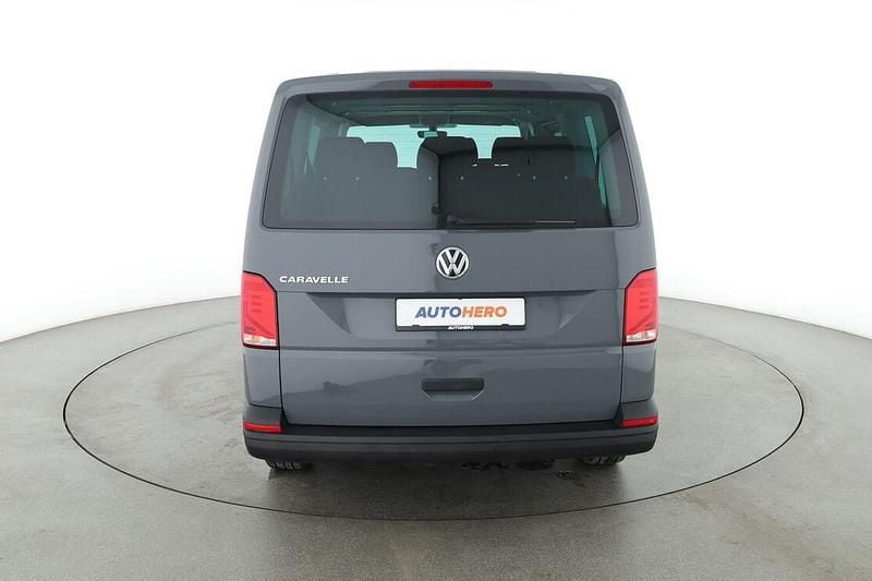 Gebraucht VW Caravelle Trendline 2022 Grau Van / Kleinbus