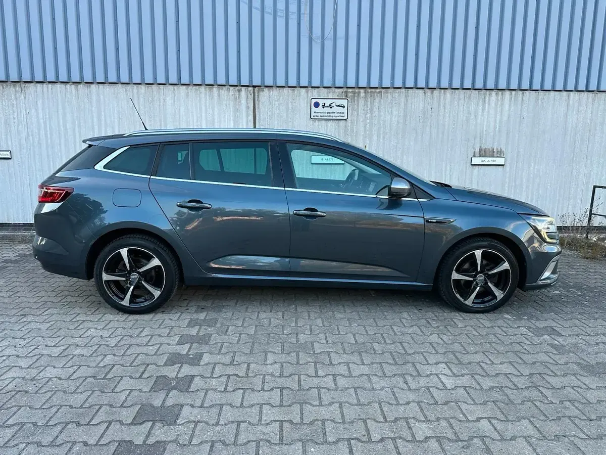 Gebraucht Renault Mégane GrandTour GT-Line 110 PS (80 kW) 2017 Grau Kombi