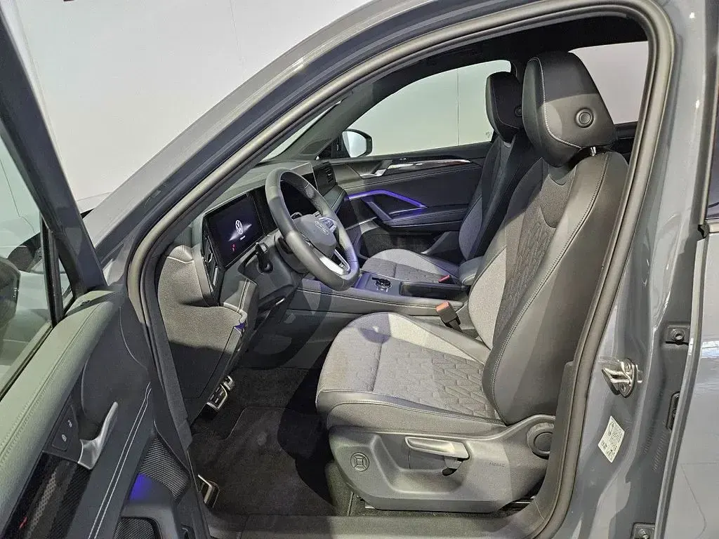 Gebraucht VW Tiguan Goal 150 PS (110 kW) 2025 Grau SUV