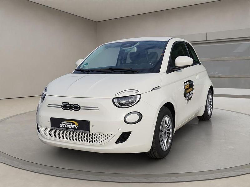 Weiß Gebraucht 2023 Fiat 500e Icon | 19.450 € (Superpreis) - Bild 1/4