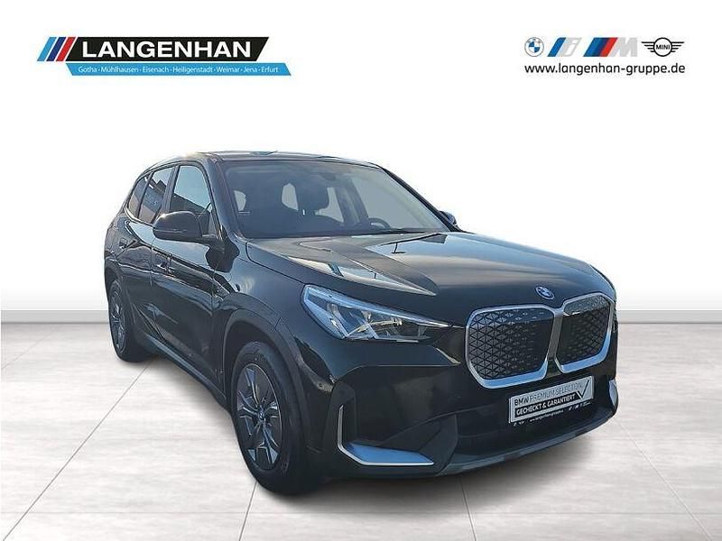 Gebraucht BMW iX1 Performance 230 kW (313 PS) 2023 Schwarz SUV