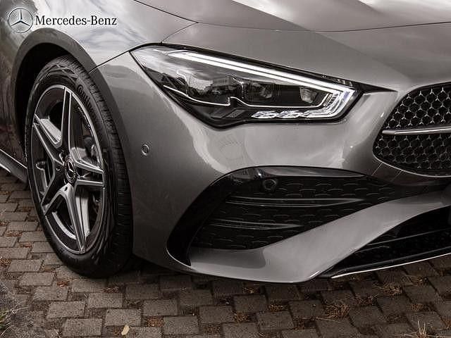 Neu 2025 Mercedes CLA200 Shooting Brake AMG line Kombi | 45.499 € - Bild 1/4