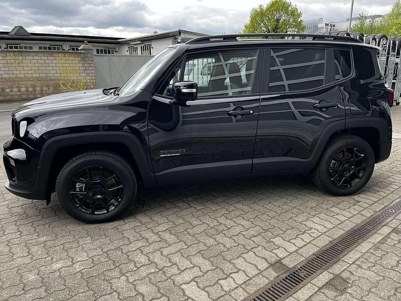 Gebraucht Jeep Renegade 241 PS (177 kW) 2022 Solid black SUV
