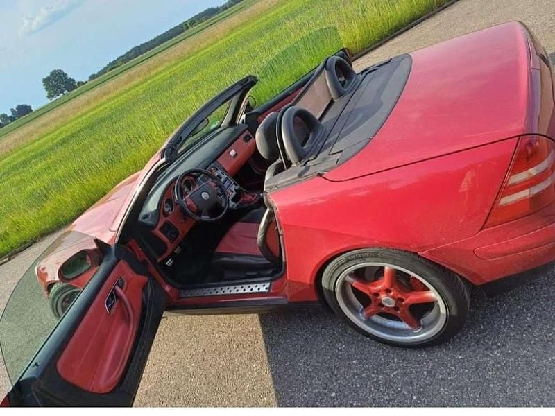 Rot Gebraucht 1997 Mercedes SLK230 Cabrio | 3.100 € (Fairer Preis) - Bild 1/4
