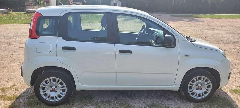 Weiß Gebraucht 2018 Fiat Panda Easy Kleinwagen | 7.600 € (Fairer Preis) - Bild 1/4