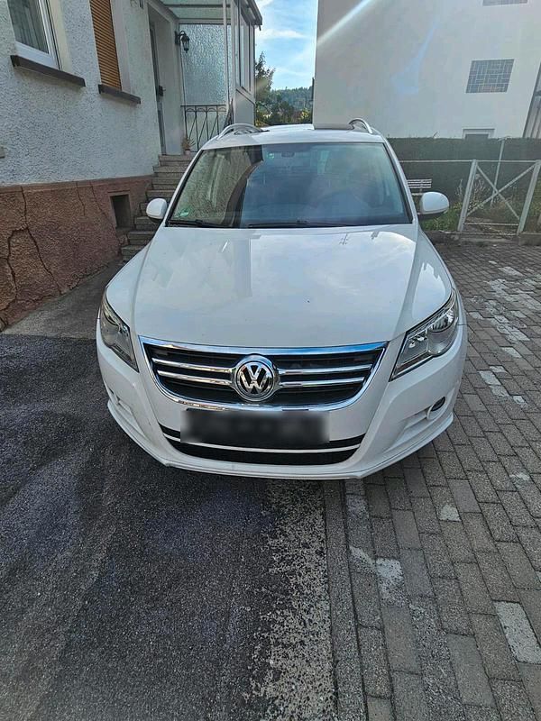 Weiß Gebraucht 2008 VW Tiguan R-line SUV | 2.900 € (Superpreis) - Bild 1/4