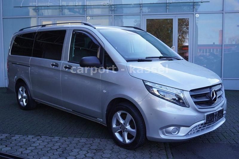Gebraucht Mercedes Vito 190 PS (139 kW) 2015 Silber Van