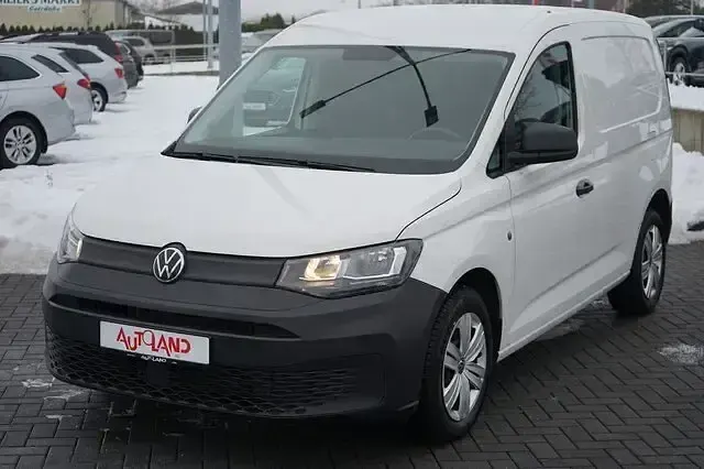Gebraucht VW Caddy Basis 122 PS (89 kW) 2021 Weiß Van / Kleinbus