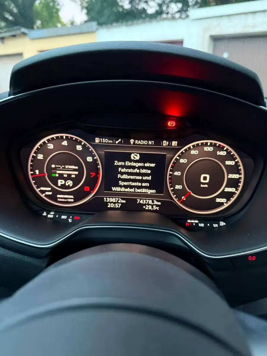 Gebraucht Audi TT S-Line 230 PS (169 kW) 2016 Schwarz Coupé