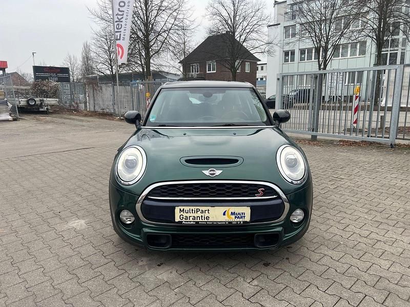 Second-hand Mini Cooper SD 170 CP (125 kW) 2016 Verde Hatchback