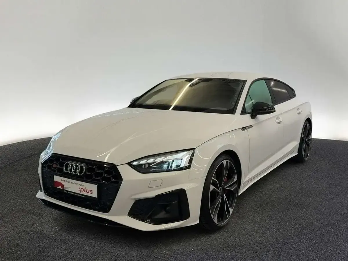 Gebraucht Audi S5 Ambiente 341 PS (250 kW) 2023 Gletscherweiß metallic Coupé
