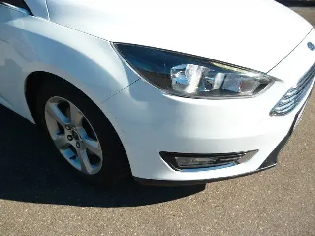 Gebraucht Ford Focus Titanium 150 PS (110 kW) 2018 Weiß Limousine