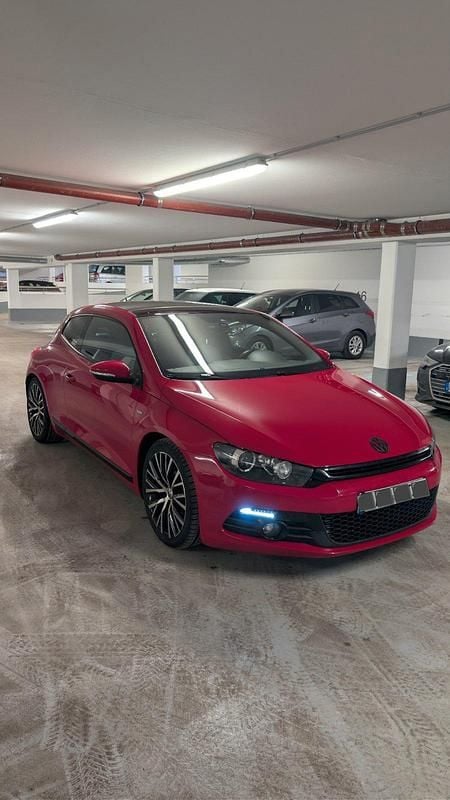 Gebraucht VW Scirocco Life 122 PS (89 kW) 2014 Rot Coupé