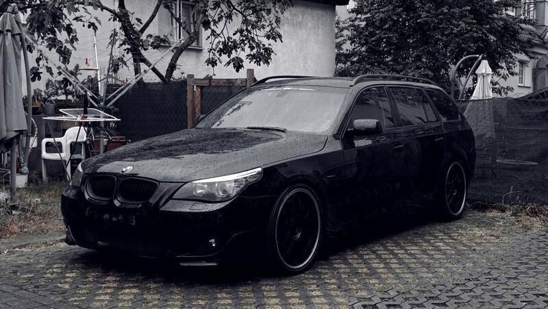 Schwarz Gebraucht 2004 BMW 530 M Sport Kombi | 5.300 € (Fairer Preis) - Bild 1/4