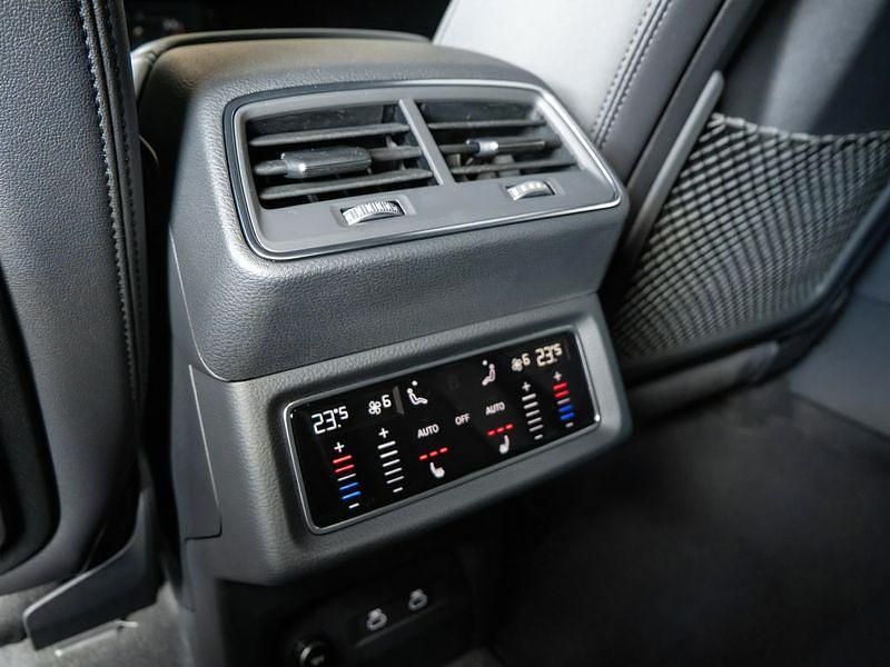 Gebraucht Audi Q8 e-tron 114 kW (156 PS) 2025 Grau SUV