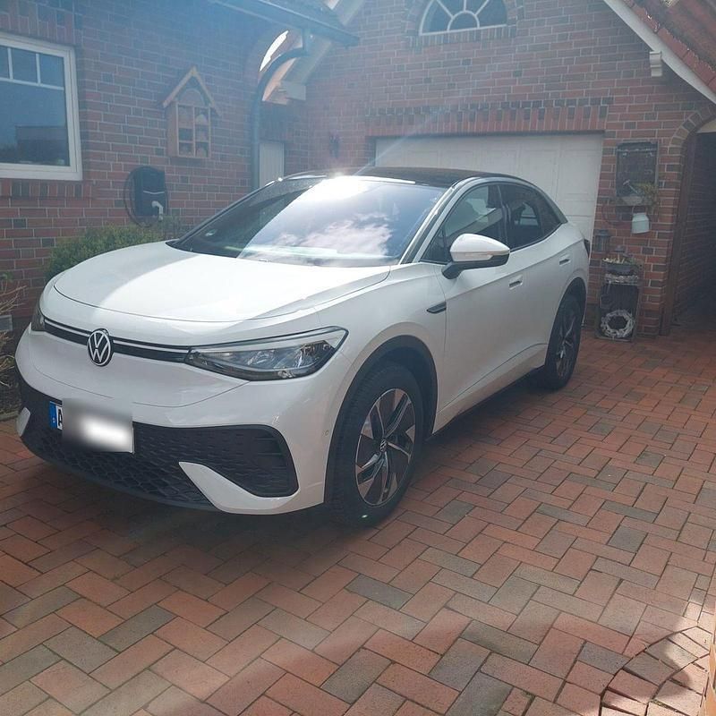 Weiß Gebraucht 2023 VW ID.5 Pro SUV | 34.900 € (Guter Preis) - Bild 1/4