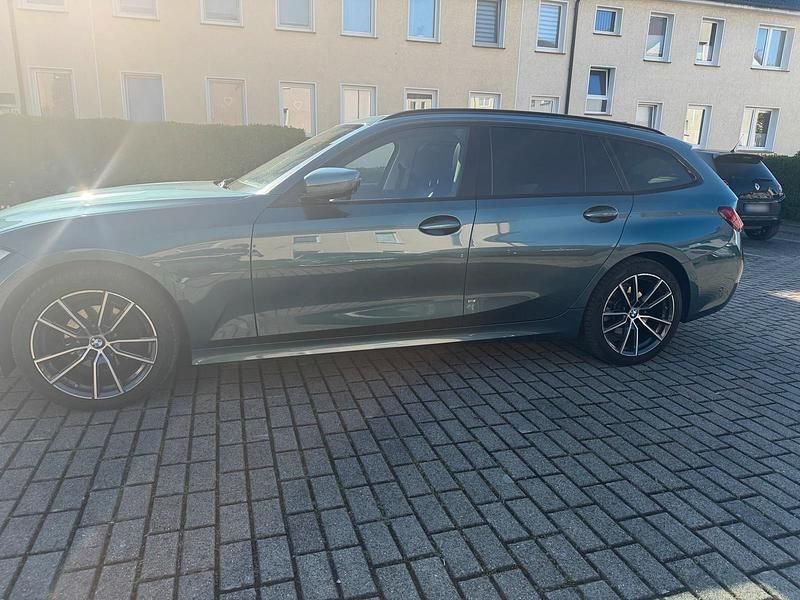 Usata BMW 320 2019 Blu Station wagon