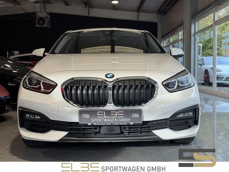 Gebraucht BMW 118 Advantage 136 PS (100 kW) 2023 Weiß Kleinwagen